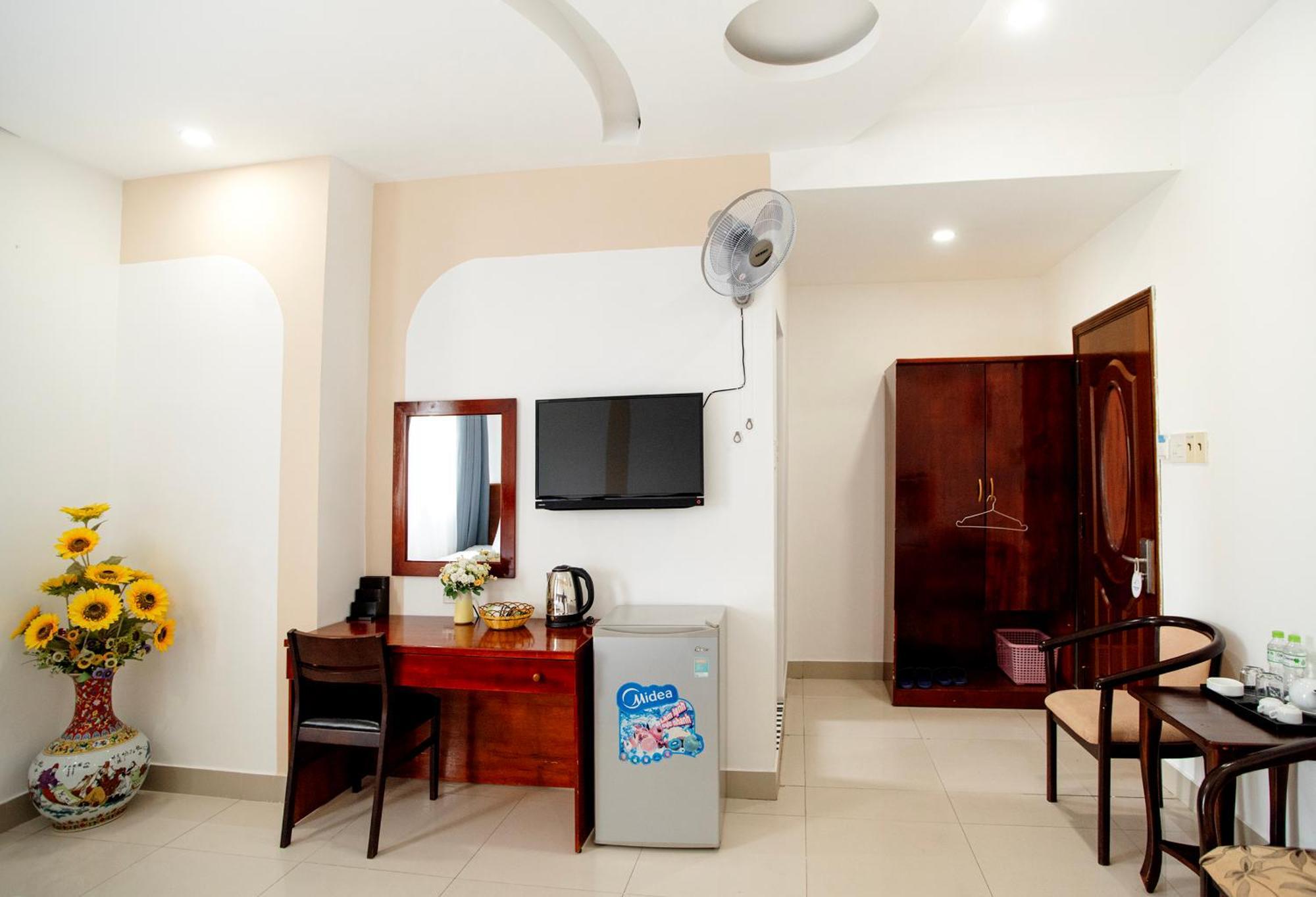 Eden Quy Nhon Hotel Exterior photo